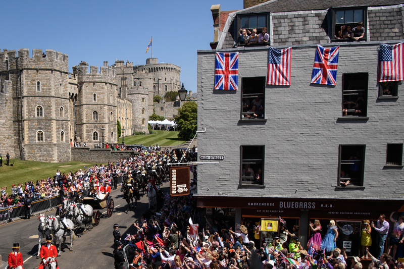 Illustration for article titled Standing in the Shadow of the Monarchy at the Royal Wedding